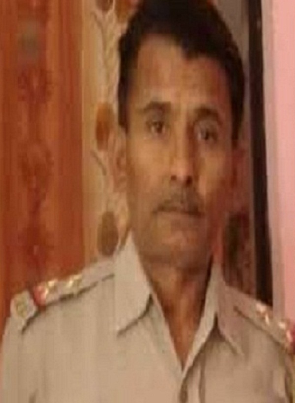 daroga Dheerendra singh (file photo)