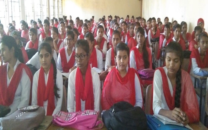 Banda women collage
