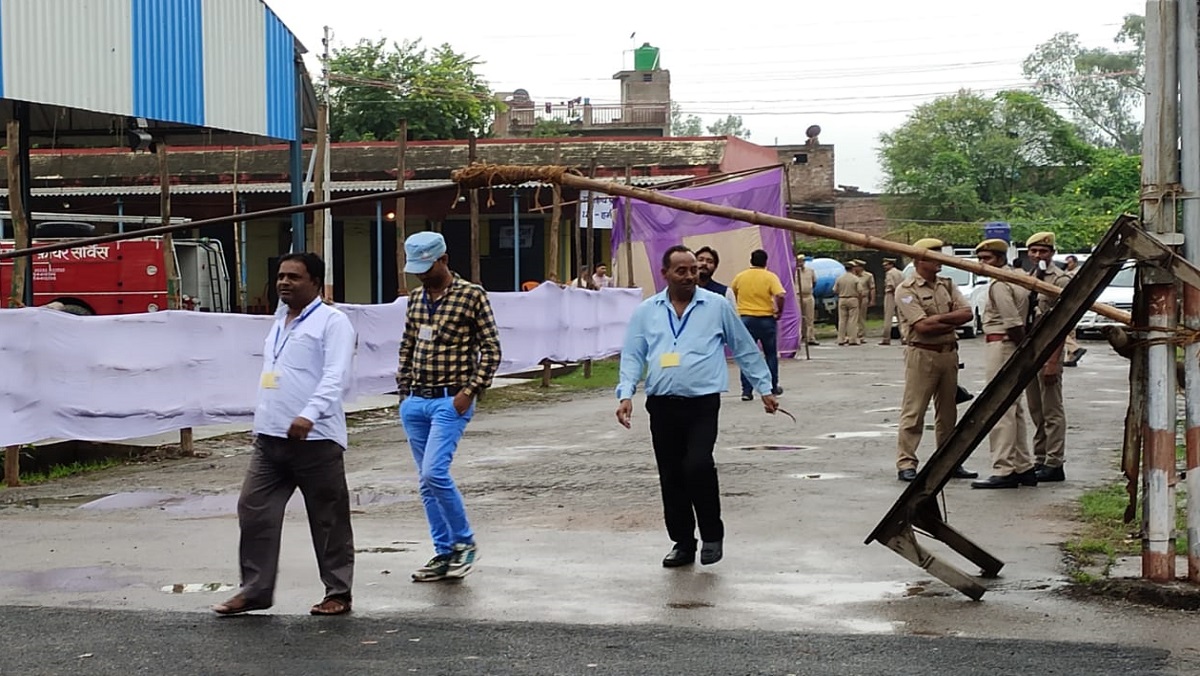 BJP ahead in Hamirpur by-election ballot counting