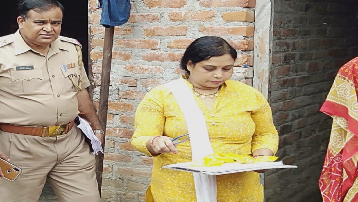 In jalaun woman set herself on fire with child Death both