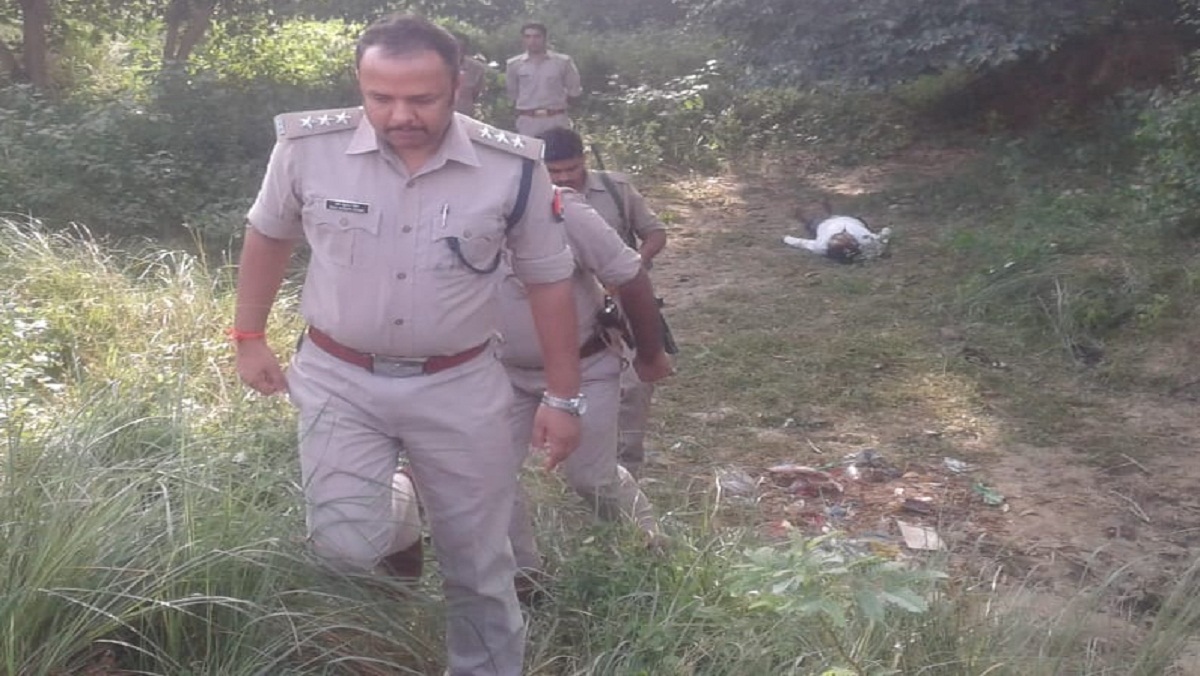 Man hanged himself after killing his wife in Kanpur Ghatampur