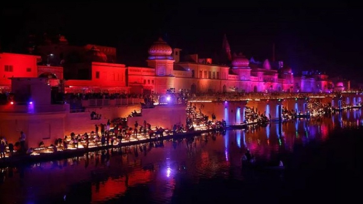 A grand festival was celebrated in Ayodhya with great pomp