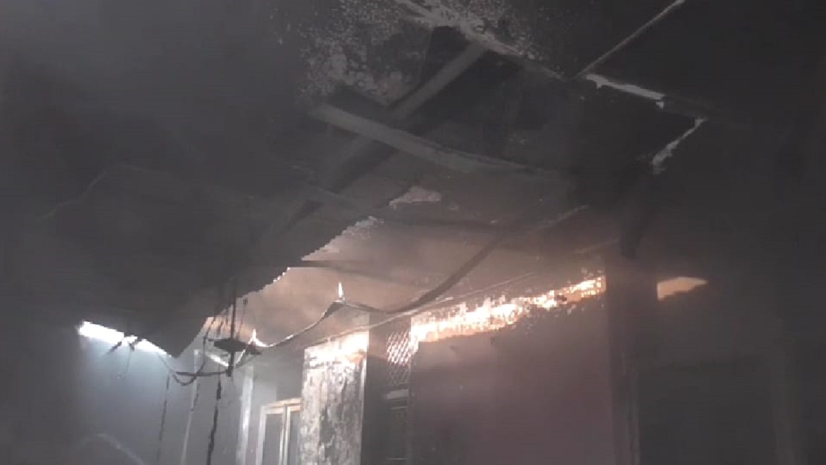 fire in merigold hospital in Kanpur 