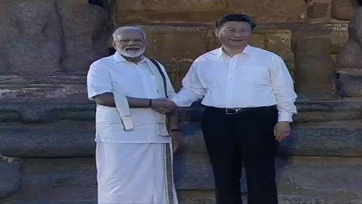 Prime Minister Narendra Modi welcomed Chinese President Xi Chinfing to India