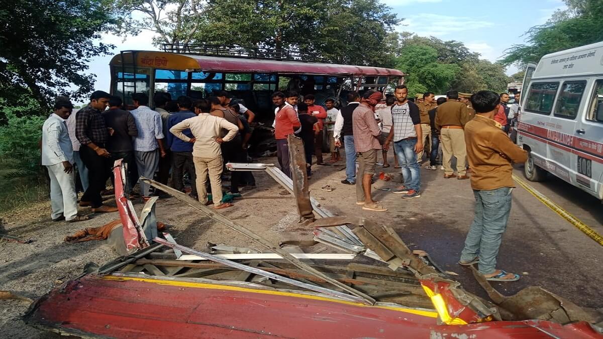 9 people killed in roadways-truck collision in Banda