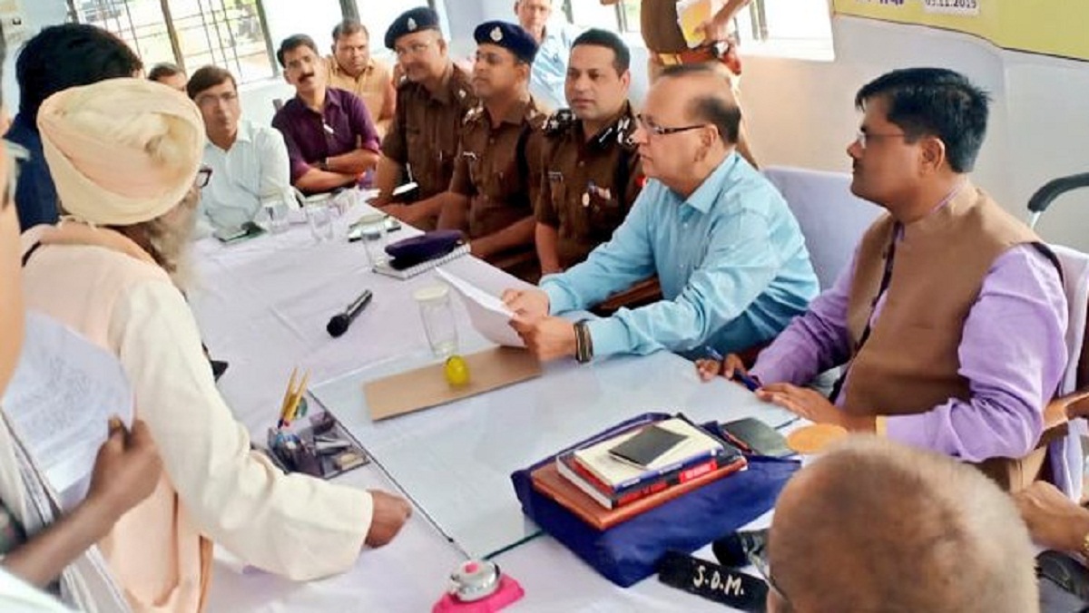 Banda DIG Dipak kumar meeting with all sp