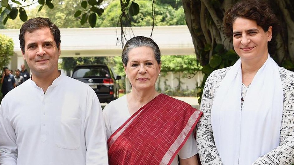 Modi government removed SPG security from Gandhi family