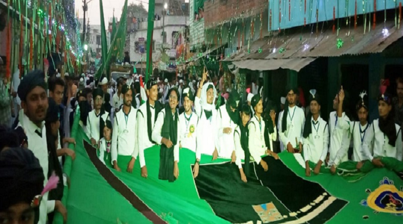 Mohammadi procession marches out in Banda