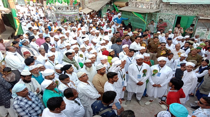 Mohammadi procession marches out in Banda