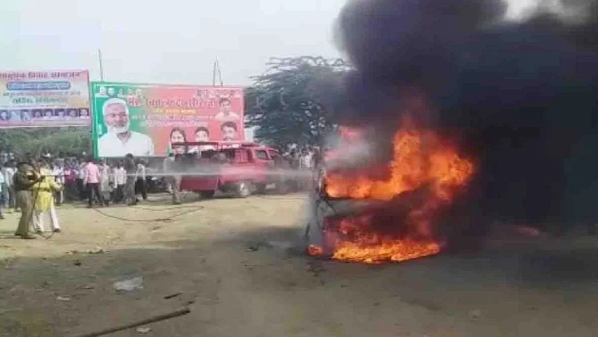 The car burned down just before the BJP state president arrived at the event in Mahoba.
