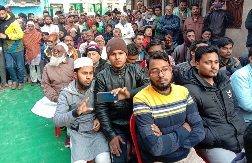 DiG Deepak kumar meeting with muslims in Banda
