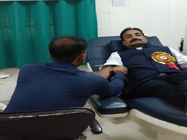 Teachers donated blood at Banda District Hospital-1