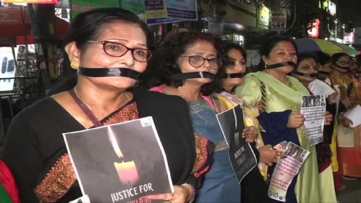 Women protest in case of rape by female doctor in Hyderabad