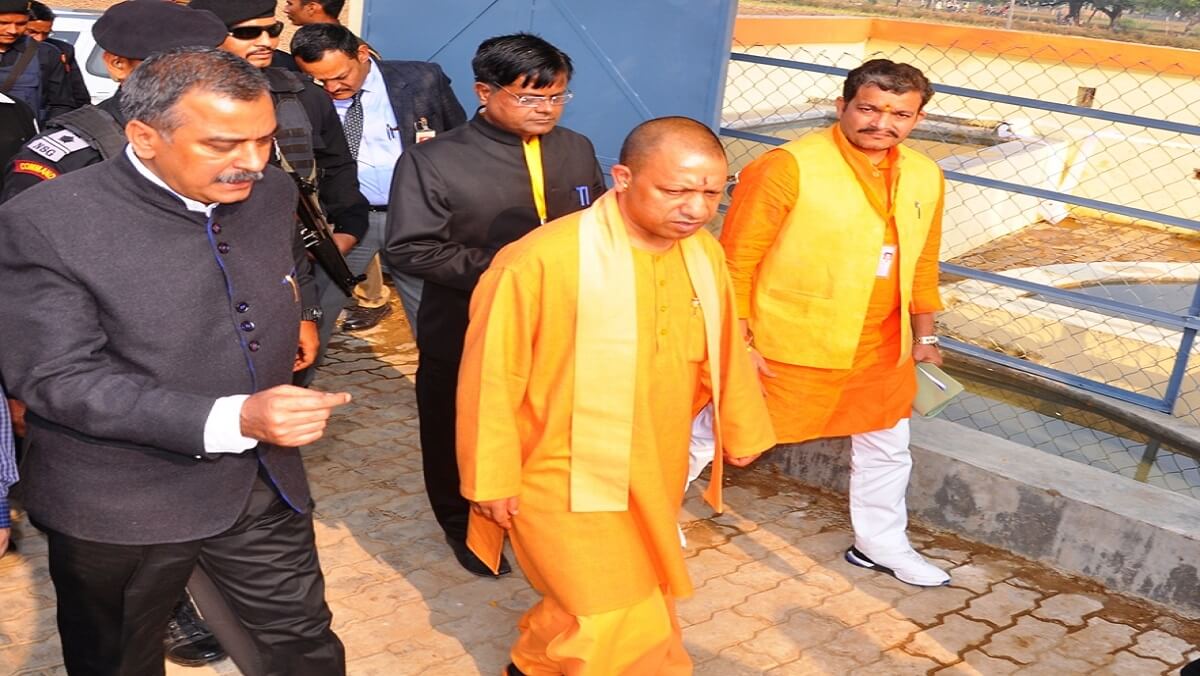 cm yogi adityanath in Banda tour-7