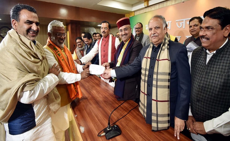 Bjp state president Swatantra dev singh give his nomination for election in Luknow