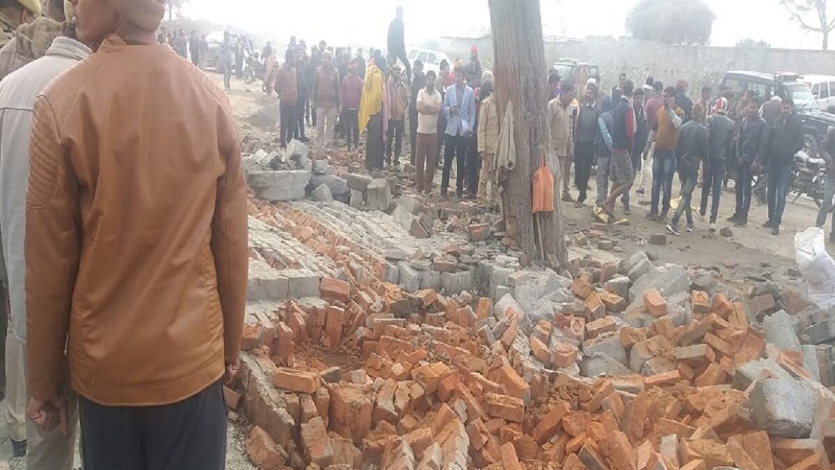 Five laborers killed in Jhansi wall collapse