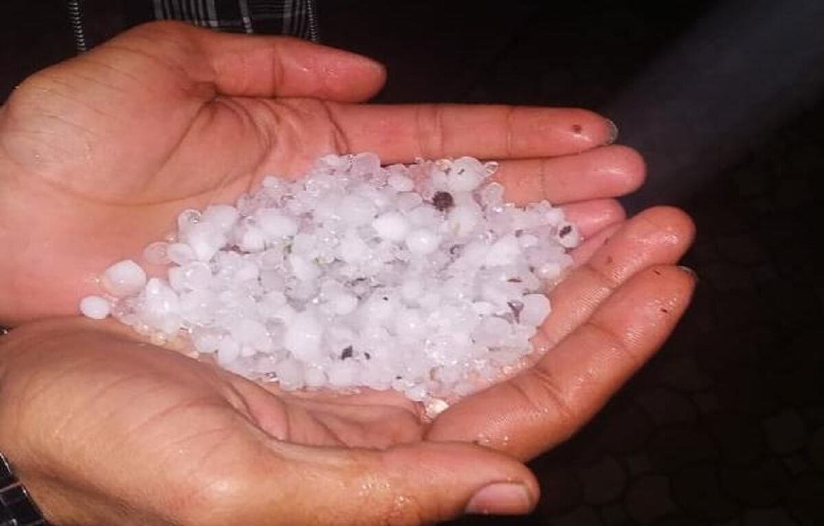 Hail fell with rain, two die due to lightning in Kanpur 