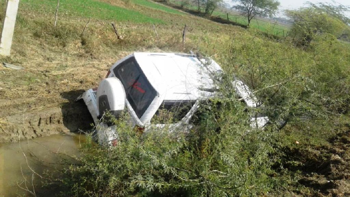 One person died in a road accident in Banda