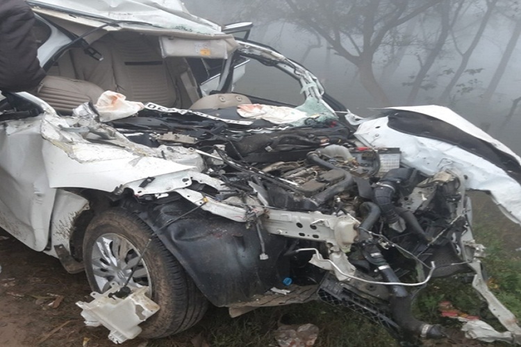 3 killed in sitapur in accident on Lucknow highway