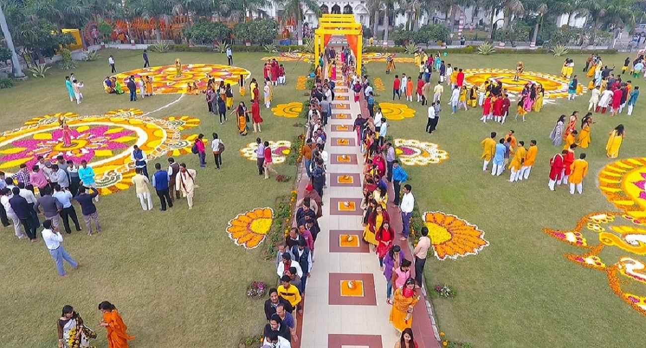 MBBS girls students  decorated Rangoli at KGMU in Lucknow