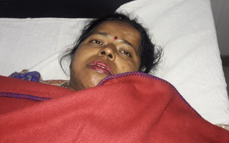 kannauj burning bus passenger injured rekha