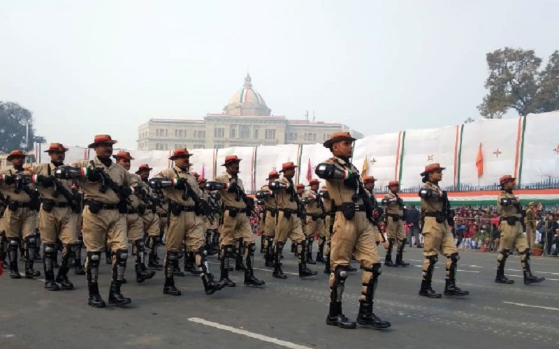 pared salami on repblice day 2020 by rajyapal anandiben patel