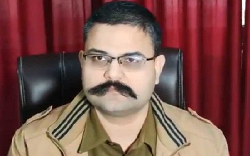 ssp noida vaibhav krishna suspended