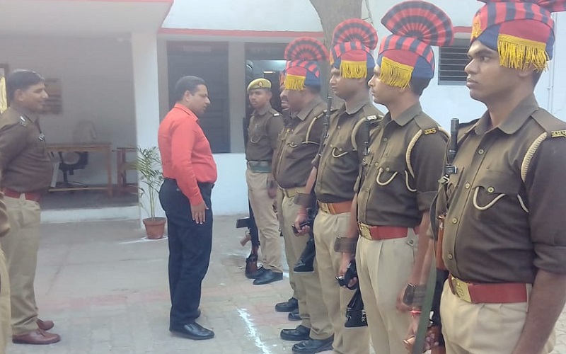 Banda DIG Deepak Kumar inaugurated Chowki Bhawan in Charkhari