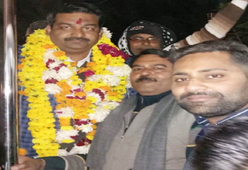 Awadhesh Gupta becomes president of Banda Bar Association