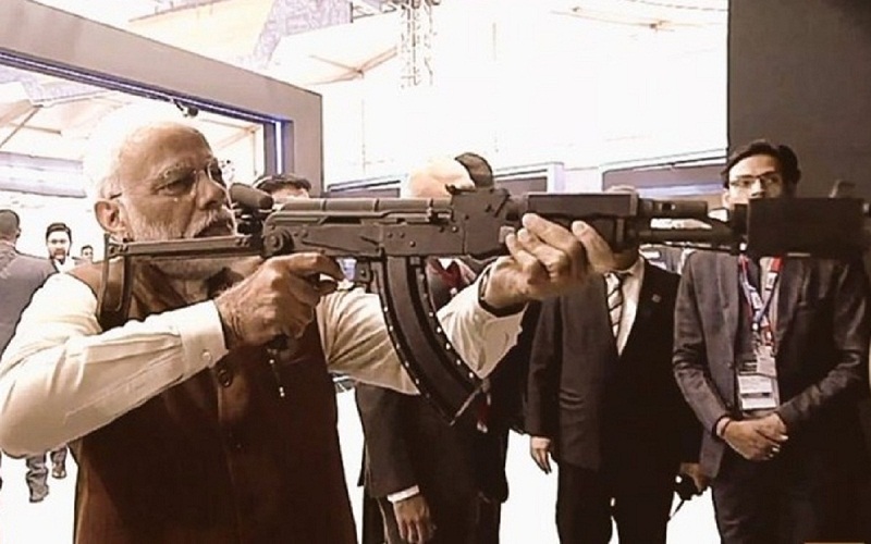 pm narendra modi in Defence Expo-2020