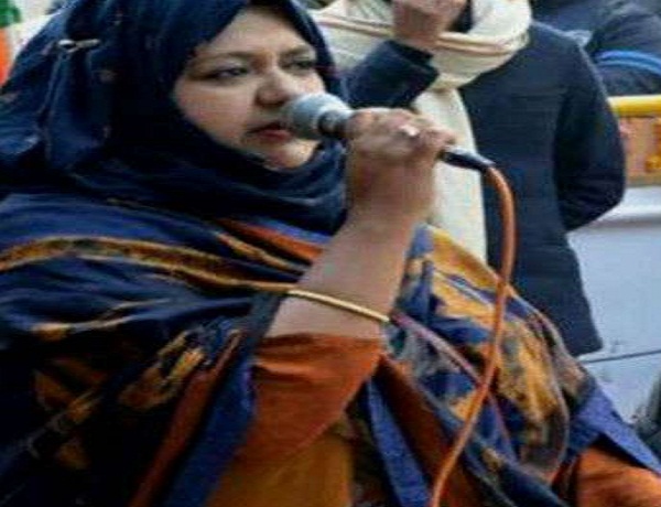 mp satish gautam reply to sumaiya rana daughter of munnawar rana