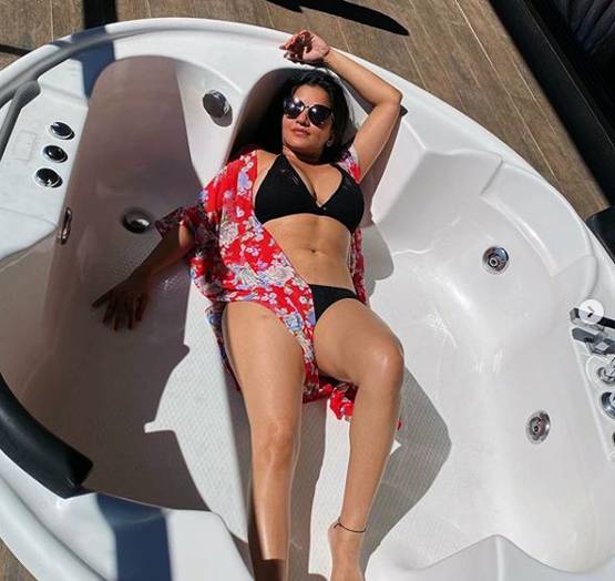 Actress Monalisa's bold avatar in bikini surfaced
