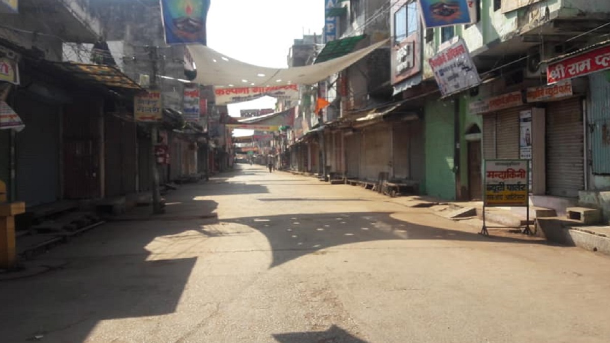 Janta curfew seen successful in Banda silence from main market to streets
