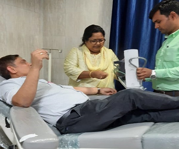 Blood donate camp in medical collage in Banda