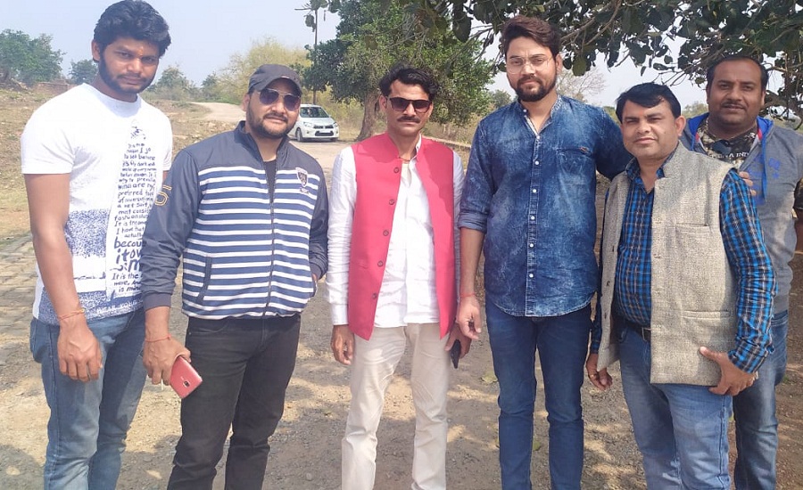 Savdhan India and Chandrakanta serial TV actor Rajeev McLay reach Band Kalinjar fort 