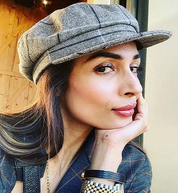 Item queen actress Malaika Arora shared throw back bold hot photo