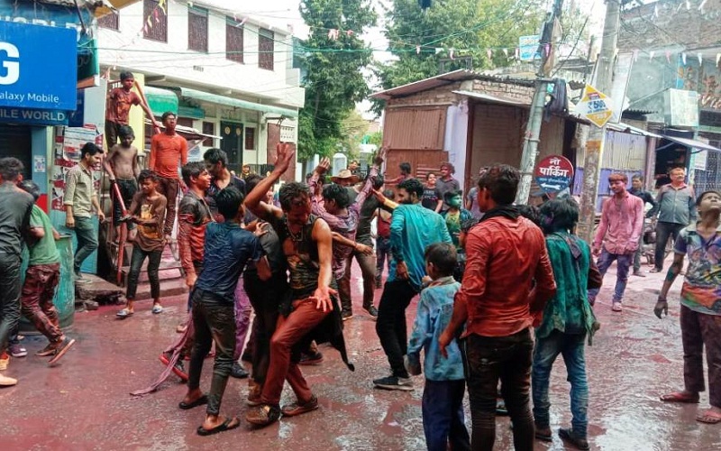 Holi played fiercely in Banda