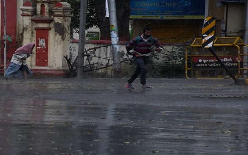 Rain with strong winds in Lucknow-Kanpur-Banda-Sitapur