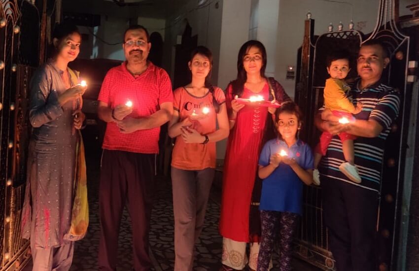 9 pm 9 minutes dipak lights in Banda