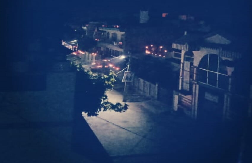 9 pm 9 minutes dipak lights in Banda