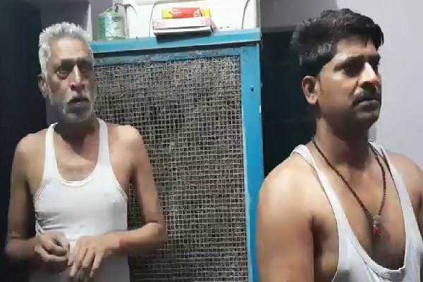 Lockdown Gutkha was being made in a closed factory in Banda father-son arrested in raid