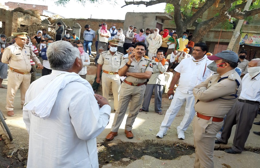 Two died due to poisonous liquor in Kanpur, 6 including Pradhan are in critical condition