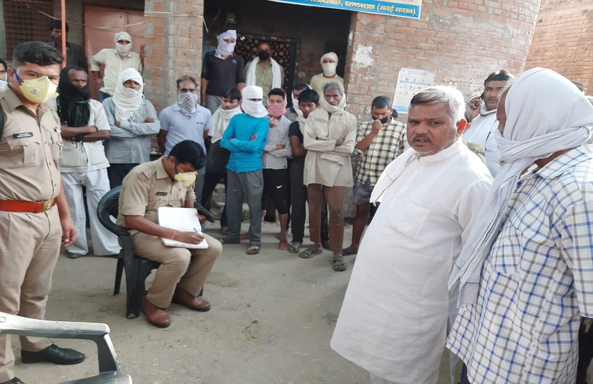 Two died due to poisonous liquor in Kanpur, 6 including Pradhan are in critical condition