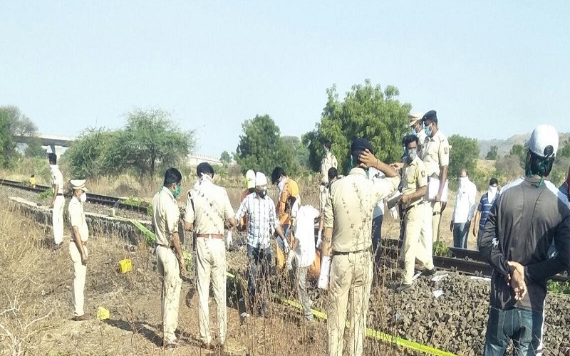 Train crushed 17 migrant laborers in Aurangabad