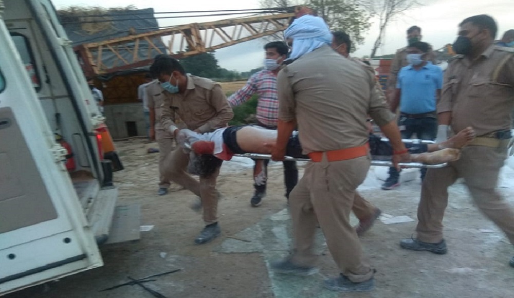 Big news: A horrifying accident in Auraiya, 23 killed, more than 25 injured