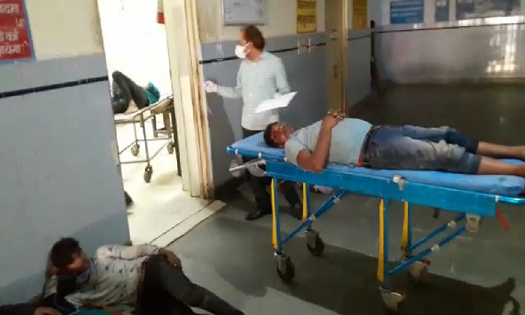 DCM two killed in a truck on the highway in Kanpur countryside, 50 injured