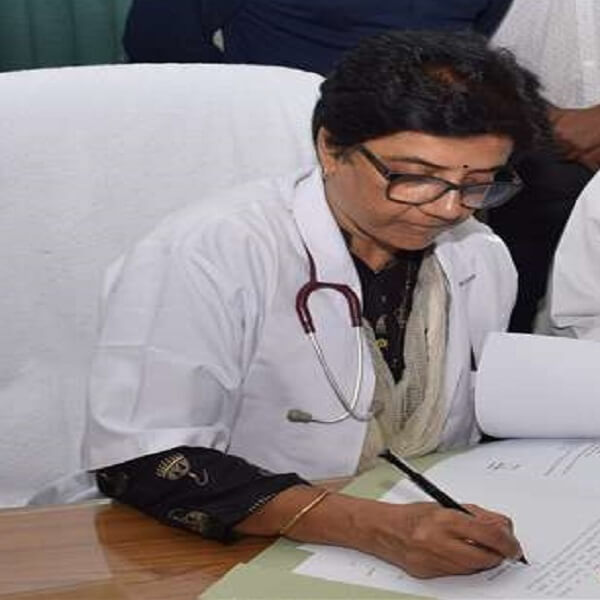 Big news: Principal of Kanpur Medical College, Aarti Lalchandani affiliated to Lucknow