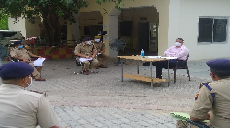 This special instruction on Banda DIG Deepak Kumar's Top-10 Rogues-Corona ..