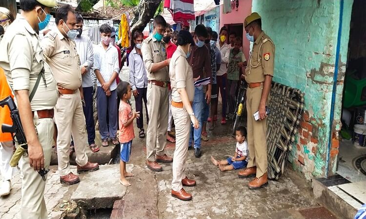 Breaking News: Husband brutally murders wife in Kanpur in broad daylight