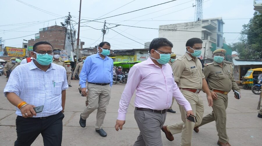 Big news: Gold businessman dies of corona in Banda, 14 infected including two girls and 8 women found